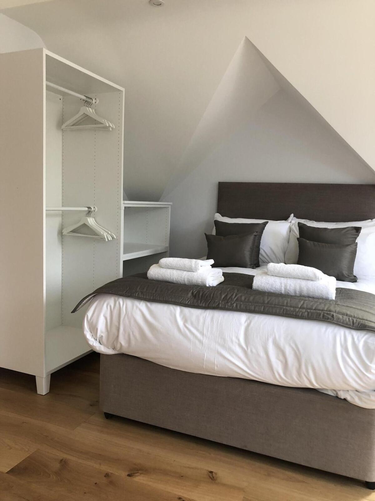Hamilton Arms Suites 미드허스트 객실 사진