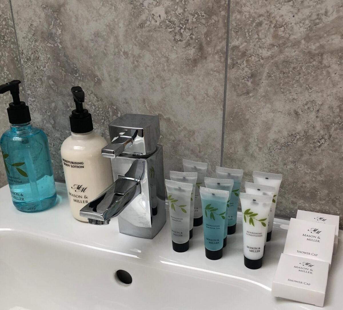 Hamilton Arms Suites 미드허스트 객실 사진